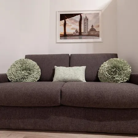 Apartment San Quirico Gallery Siena