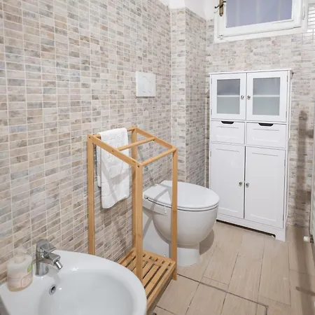 San Quirico Gallery Apartment *